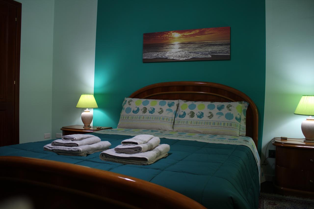 B&B Giosa เอากุสตา ภายนอก รูปภาพ